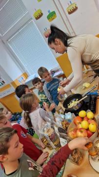 Tradicionalni zajtrk na OŠ Kotlje malo drugače (13)